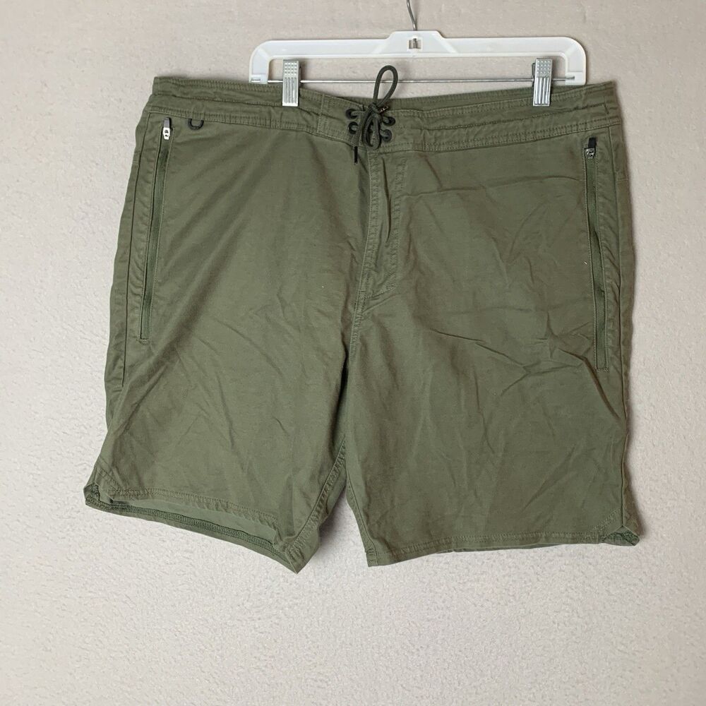 Roark Revival Layover Shorts Men 38 Olive Green Hiking Travel Adventure Gorpcore
